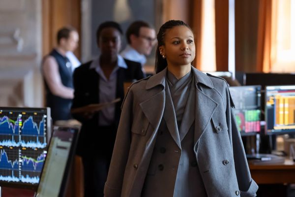 <p>Вышел тизер нового сезона «Индустрии»</p>
