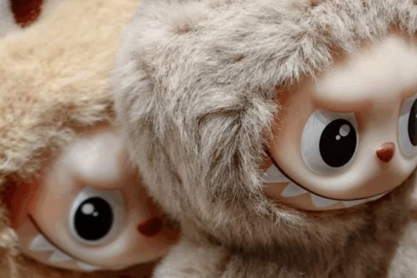 <p>Sony снимет фильм про Лабубу</p>
