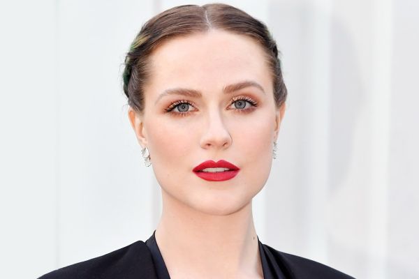 <p>Эван Рэйчел Вуд сыграет в новом сериале Райана Мерфи</p>
