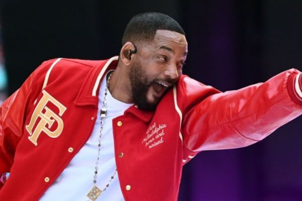 <p>На Уилла Смита подали в суд за харассмент</p>
