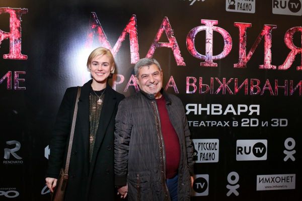 Фоторепортаж: Российские знаменитости искали «Мафию»