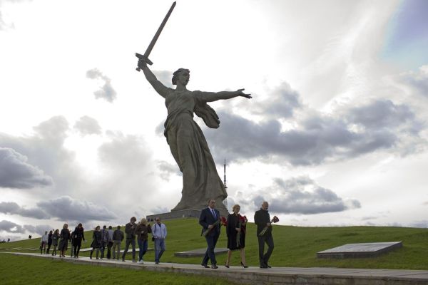 Фоторепортаж: Премьера фильма "Сталинград" в Волгограде