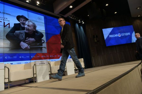 Фоторепортаж: Пресс-конференция фильма «Ван Гоги»