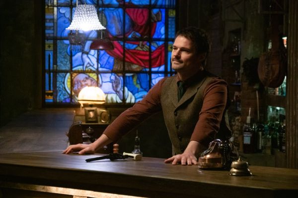 Будет смотреть