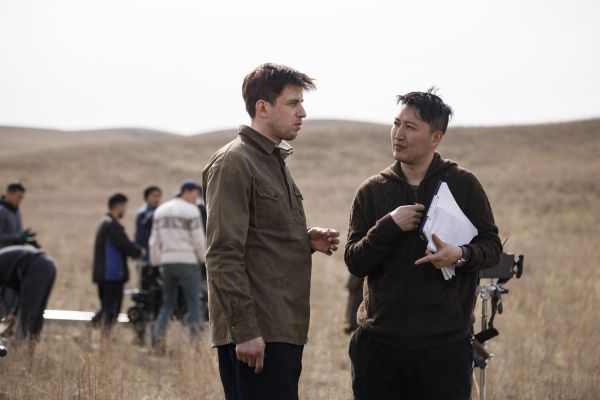 Будет смотреть