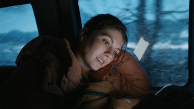 Паранормальное явление: Ближайшая родня