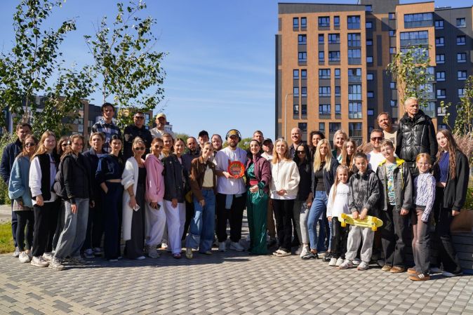 Между нами, девочками