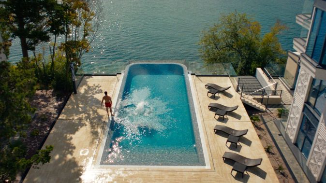 К себе нежно