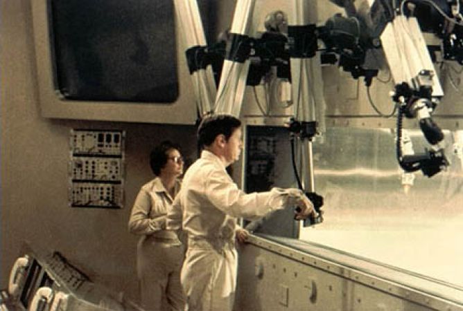 an analysis of andromeda strain a movie by robert wise The andromeda strain directed by: robert wise starring: kate reid, david wayne, james olson, arthur hill genres: science fiction, thriller rated the #80 best film of 1971, and #3694 in the greatest all-time movies (according to rym users. an analysis of andromeda strain a movie by robert wise The andromeda strain directed by: robert wise starring: kate reid, david wayne, james olson, arthur hill genres: science fiction, thriller rated the #80 best film of 1971, and #3694 in the greatest all-time movies (according to rym users.