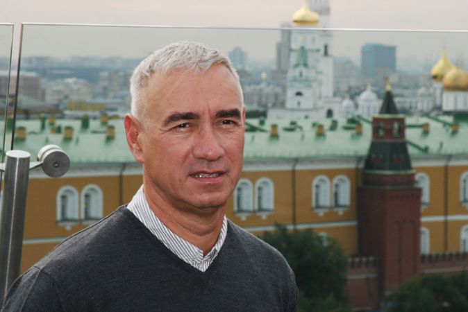 Джон Кьюсак и Роланд Эммерих в Москве