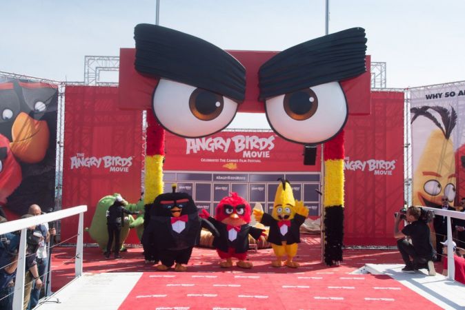 Cпециальный фотоколл «Angry Birds в кино» в Канне