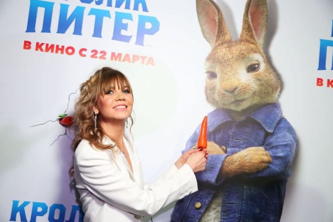 Премьера семейной комедии «Кролик Питер» в Москве