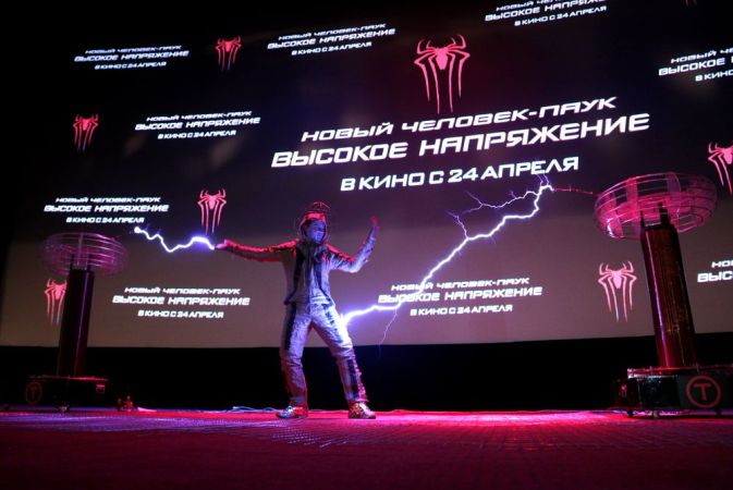 Премьера фантастического экшна «Новый Человек-паук: Высокое напряжение» в Москве