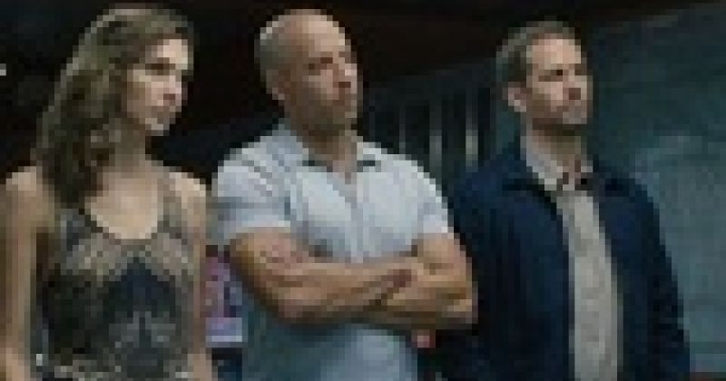 Jill rips 2000. Movie rips. Форсаж 6 часы на руке жизель. Movie rips. Movie rips.