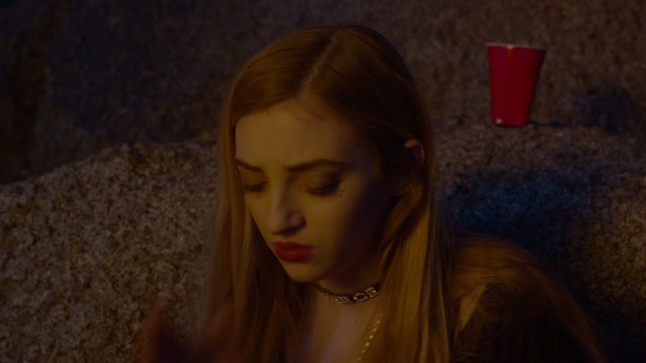 путешествие во времени. необъяснимый скачок во времени. необъяснимый скачок во времени. необъяснимый скачок во времени. путешественник во времени канада 1917.