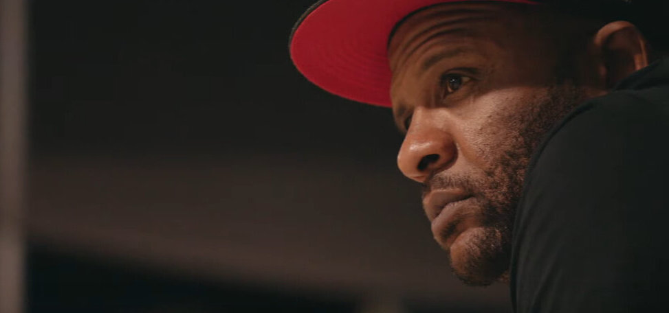 Под грейпфрутовым деревом: история Си Си Сабатии