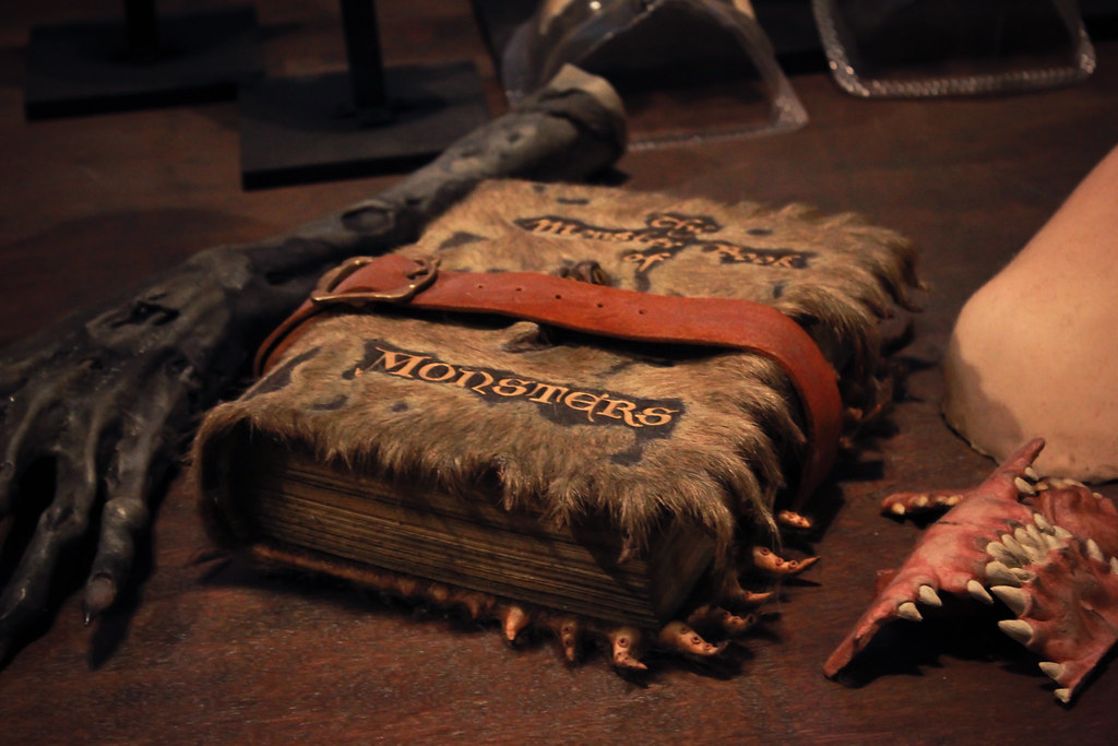 Книга монстров