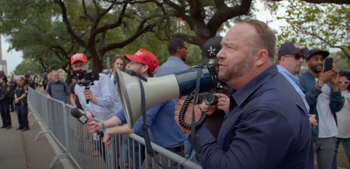 После правды: Дезинформация и цена фейк ньюс