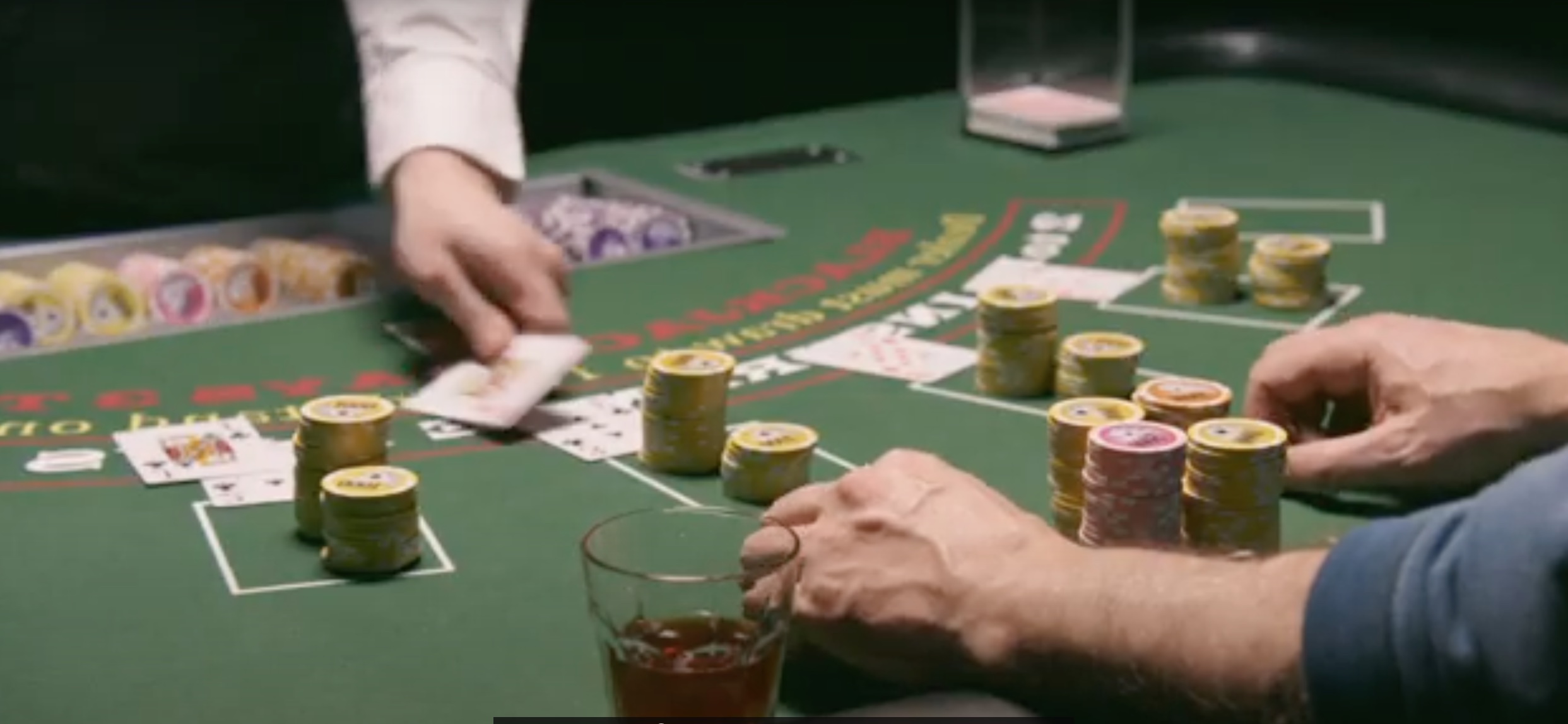 Уайлд-кард: крах радио-болтуна