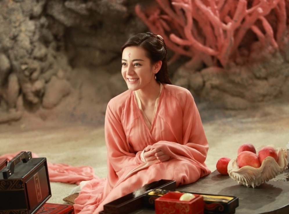  Три жизни, три мира: Десять миль персиковых цветков