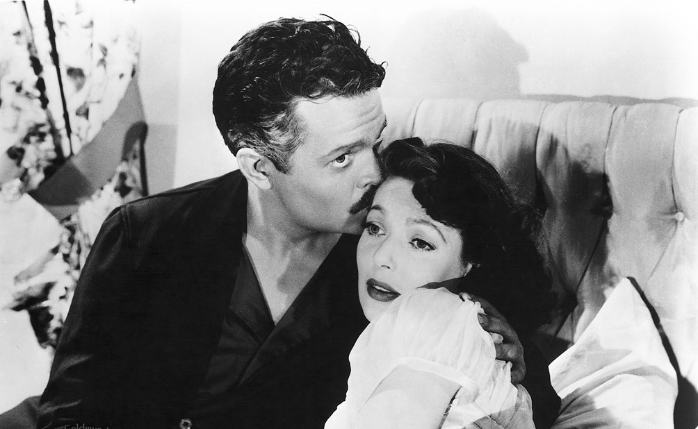 Чужестранец