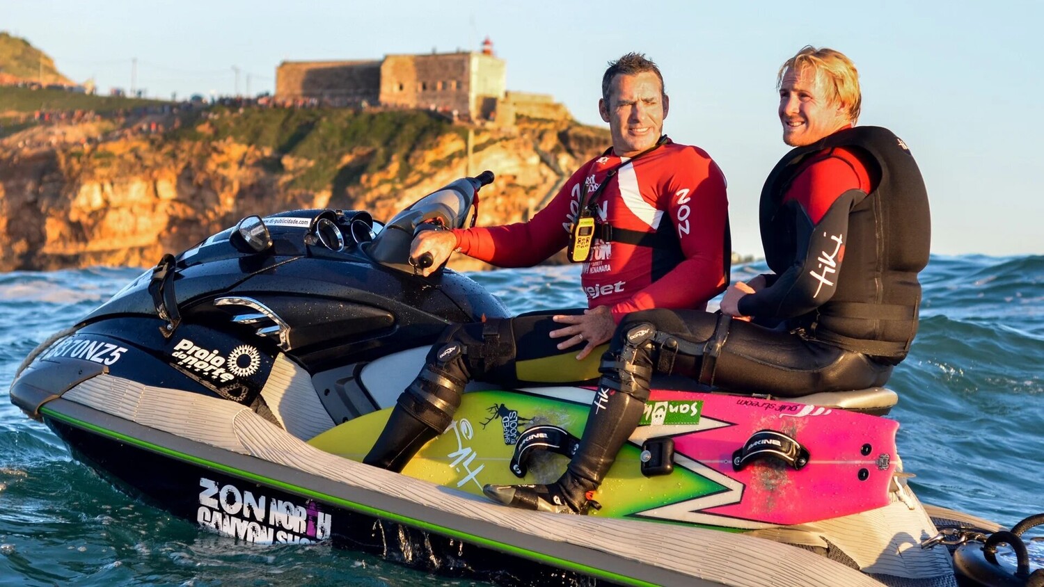 100-футовая волна